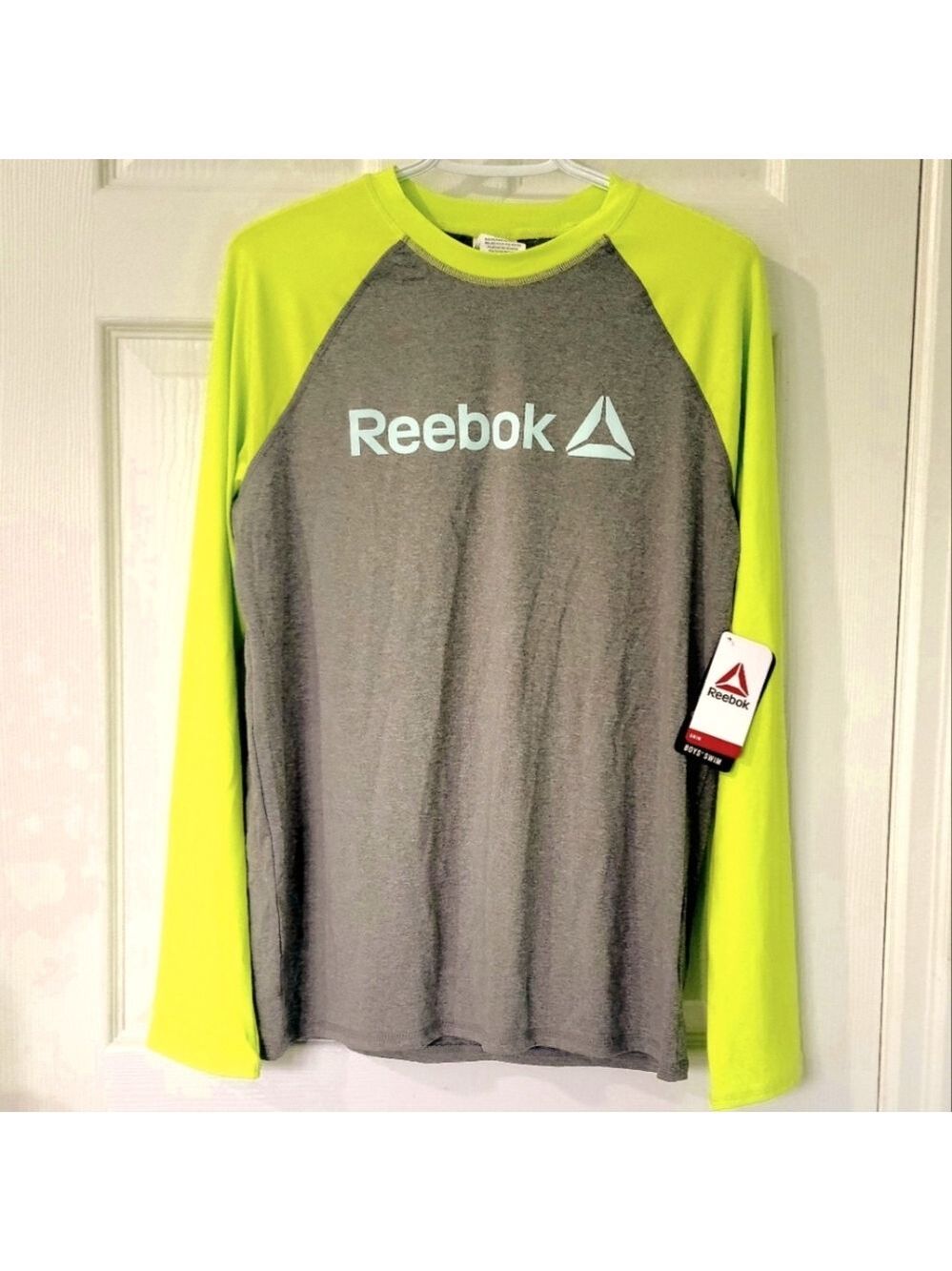 NEW! Reebok Boys' Swim Long Sleeve Raglan Rash Guard Top Size XL